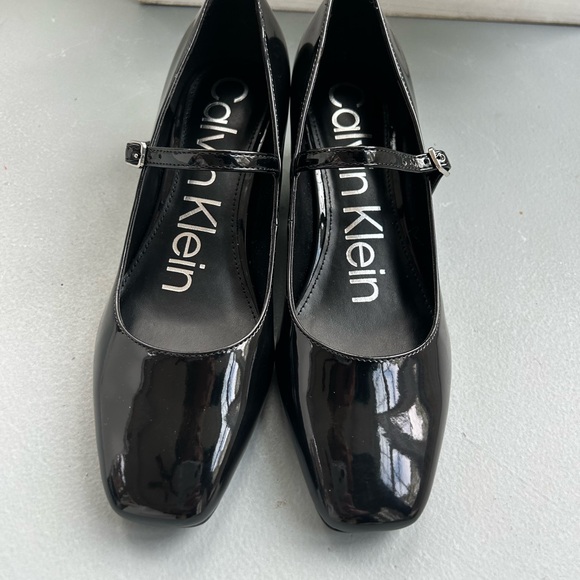 Calvin Klein Marlay Pumps – Black Patent – Size 6 – New in Box - Picture 7 of 9